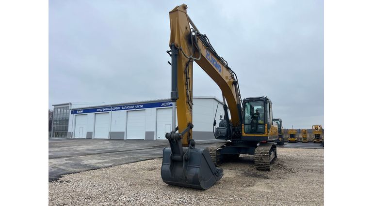 Гусеничный экскаватор XCMG XE225DN Гусеничный экскаватор XCMG XE225DN Габарит